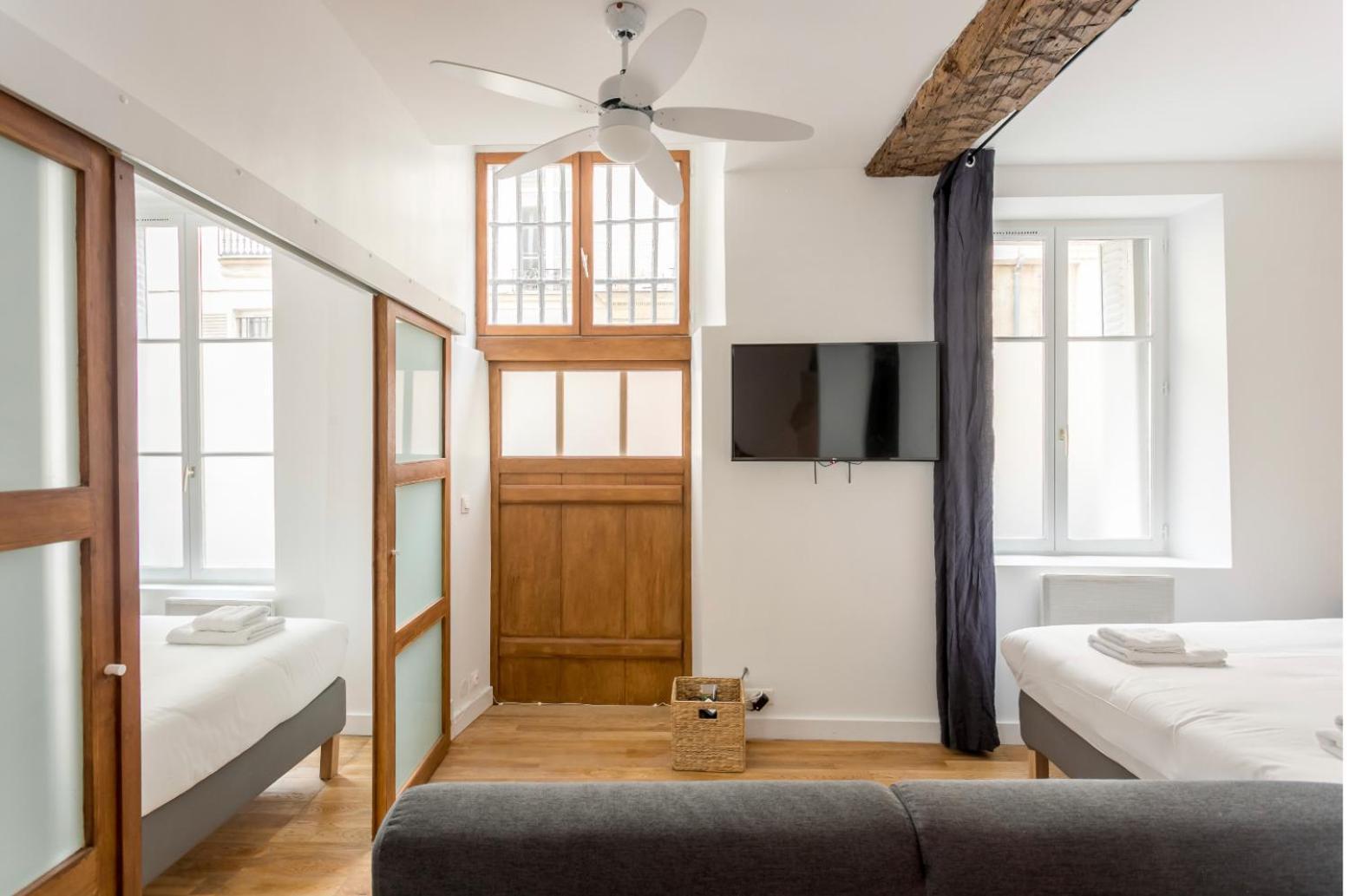 Suite Du Lion/Ac Historic Flat, Marais, 4-5 Guests Paris Dış mekan fotoğraf